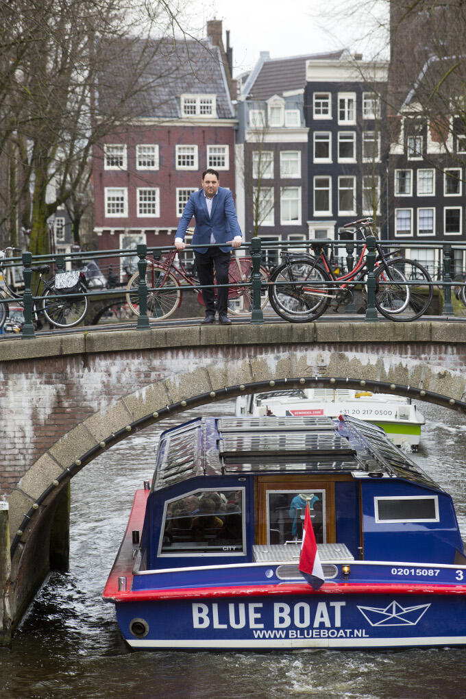 Amsterdam is zijn stad, zegt Bilal Çaki. Zijn thuis. ‘Ik voel me een echte Amsterdammer.’