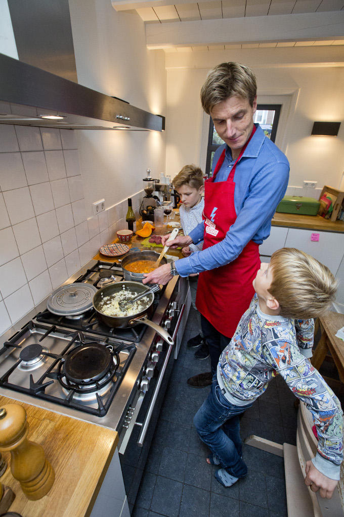 Drees Peter van den Bosch: ‘Ik kook graag. Niet alleen voor mijn gezin, maar ook voor vrienden. Eten is een mooi ritueel om samen te komen’