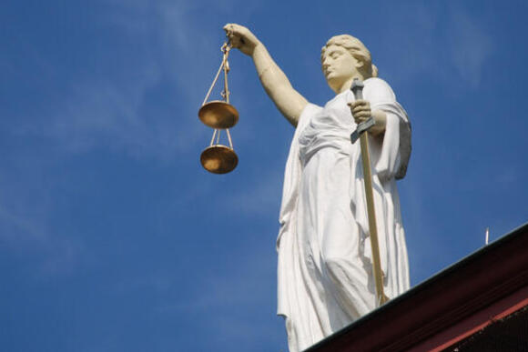 rechtspraak-vrouwe justitia