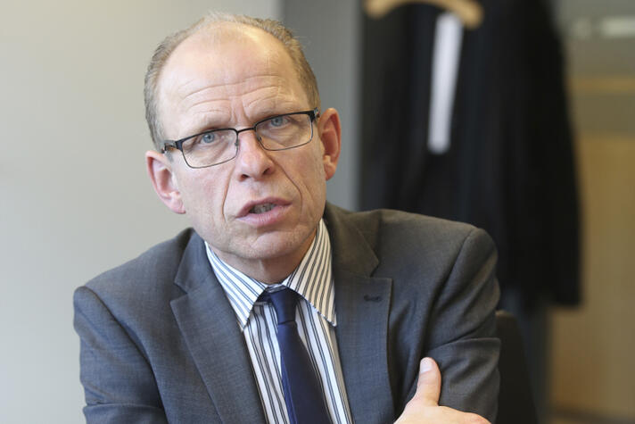 Gerrit van der Burg: ‘Altijd schaarste bij Openbaar Ministerie’ | Opinieblad Forum